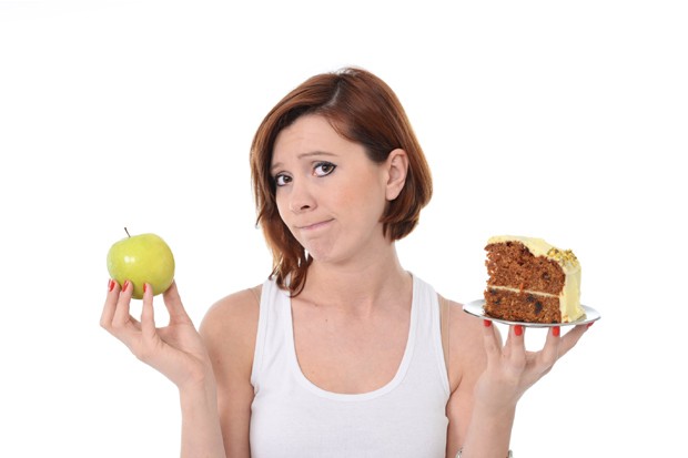 Confira 6 maneiras fáceis de controlar o apetite e resistir às tentações durante a dieta.Confira!
