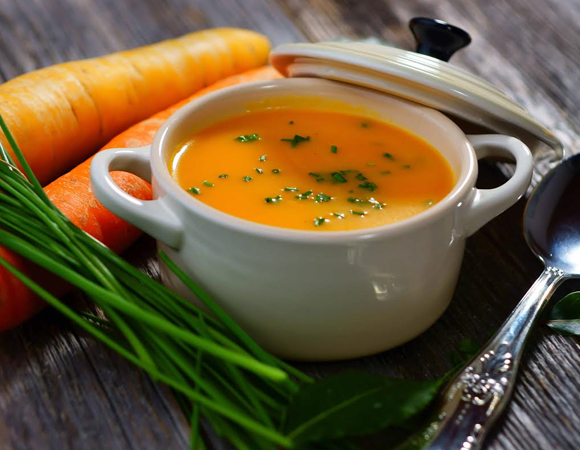 Receita: Sopa de creme de cenoura com gengibre